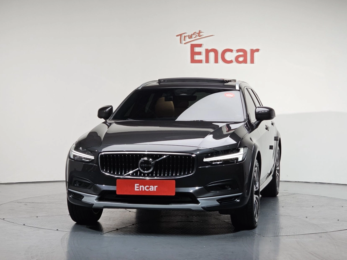 VOLVO V90 CROSS COUNTRY