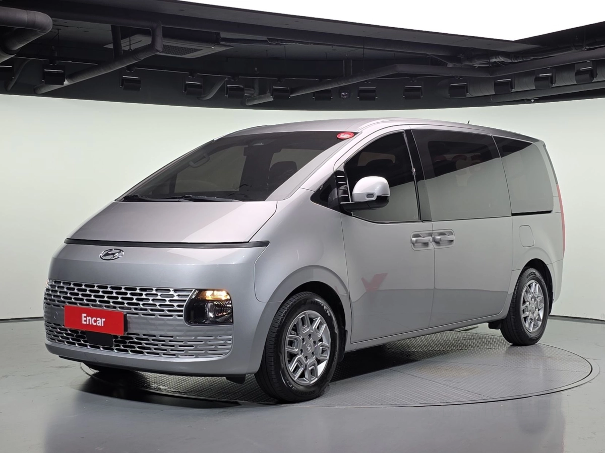 HYUNDAI STARIA 2021