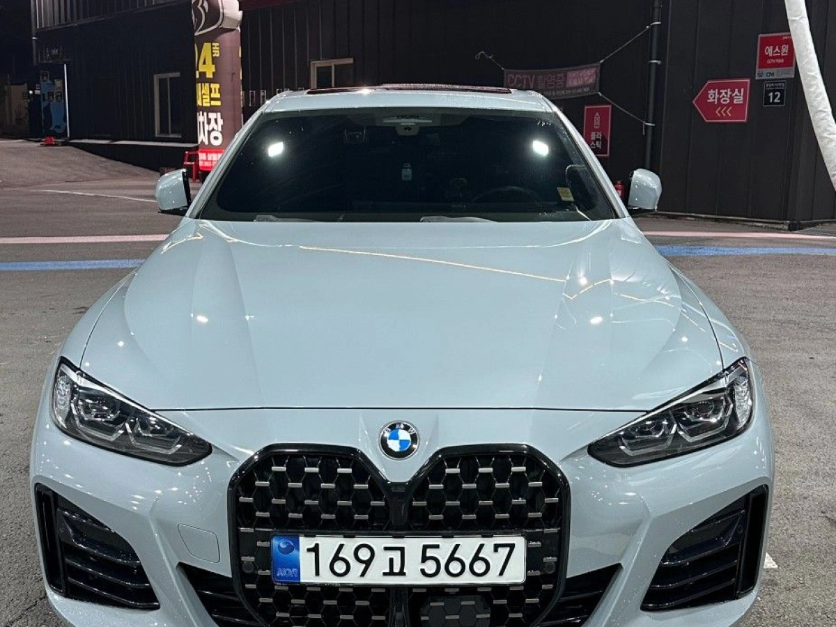 BMW 4-SERIES G22
