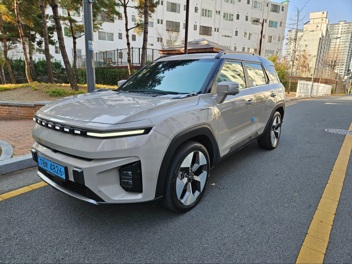 SSANGYONG TORRES EVX