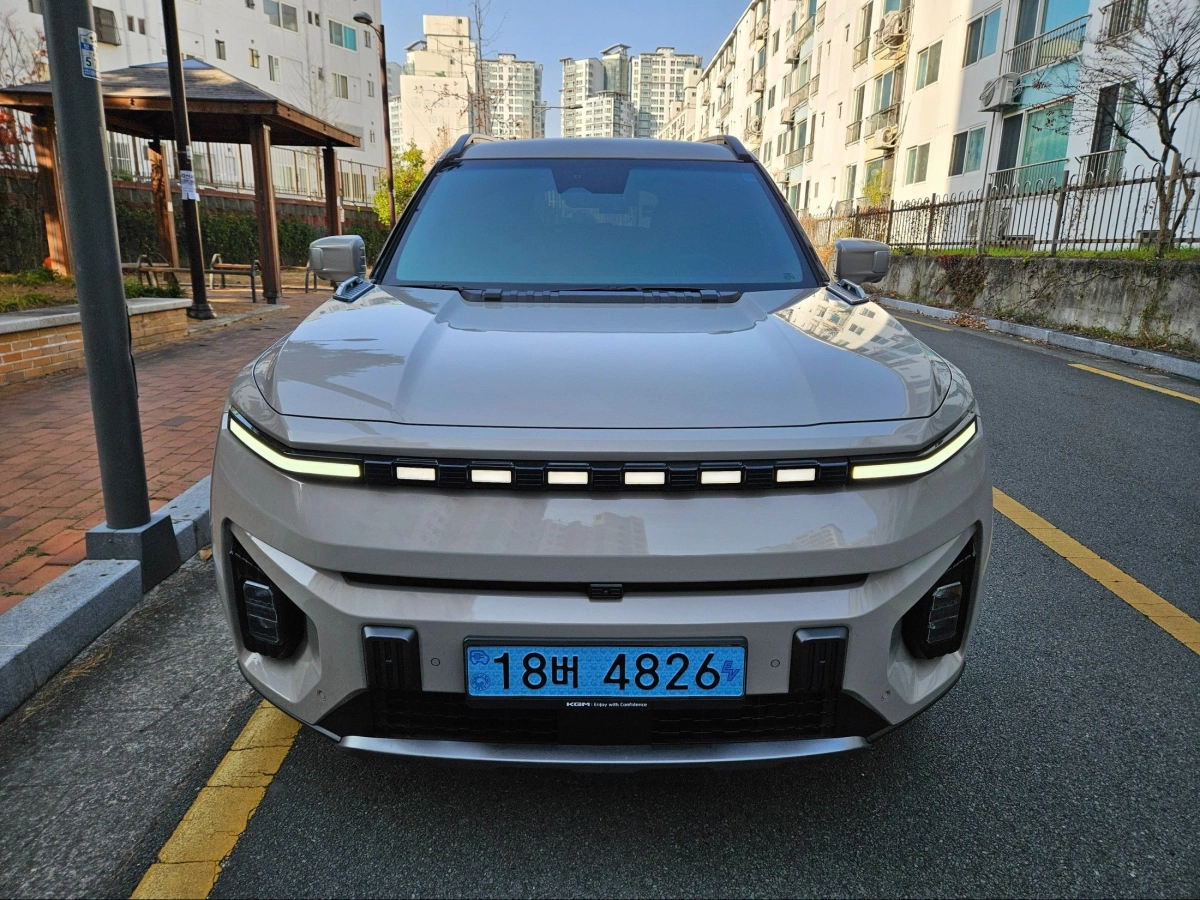 SSANGYONG TORRES EVX