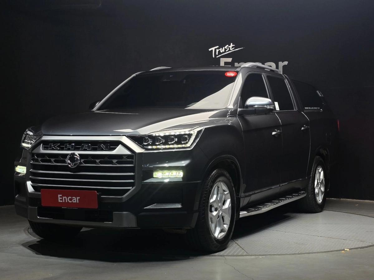 SSANGYONG REXTON SPORTS CAR