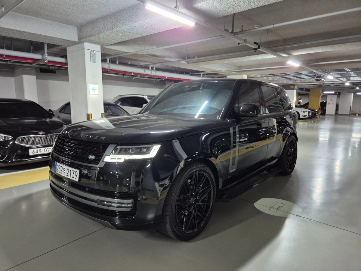 LAND ROVER RANGE ROVER  2024