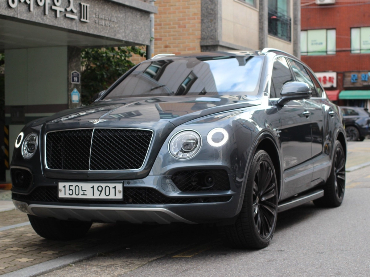 BENTLEY BENTAYGA  2020