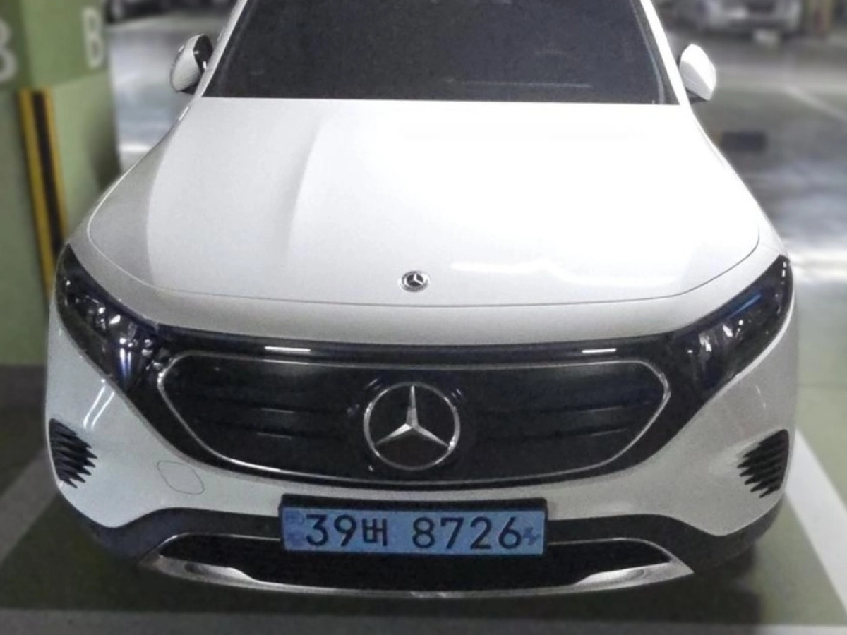 MERCEDES BENZ EQB X243  2022