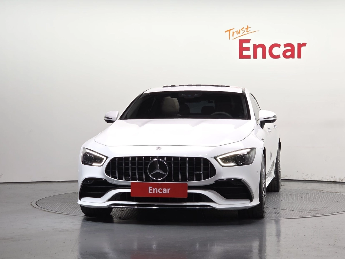 MERCEDES BENZ AMG GT