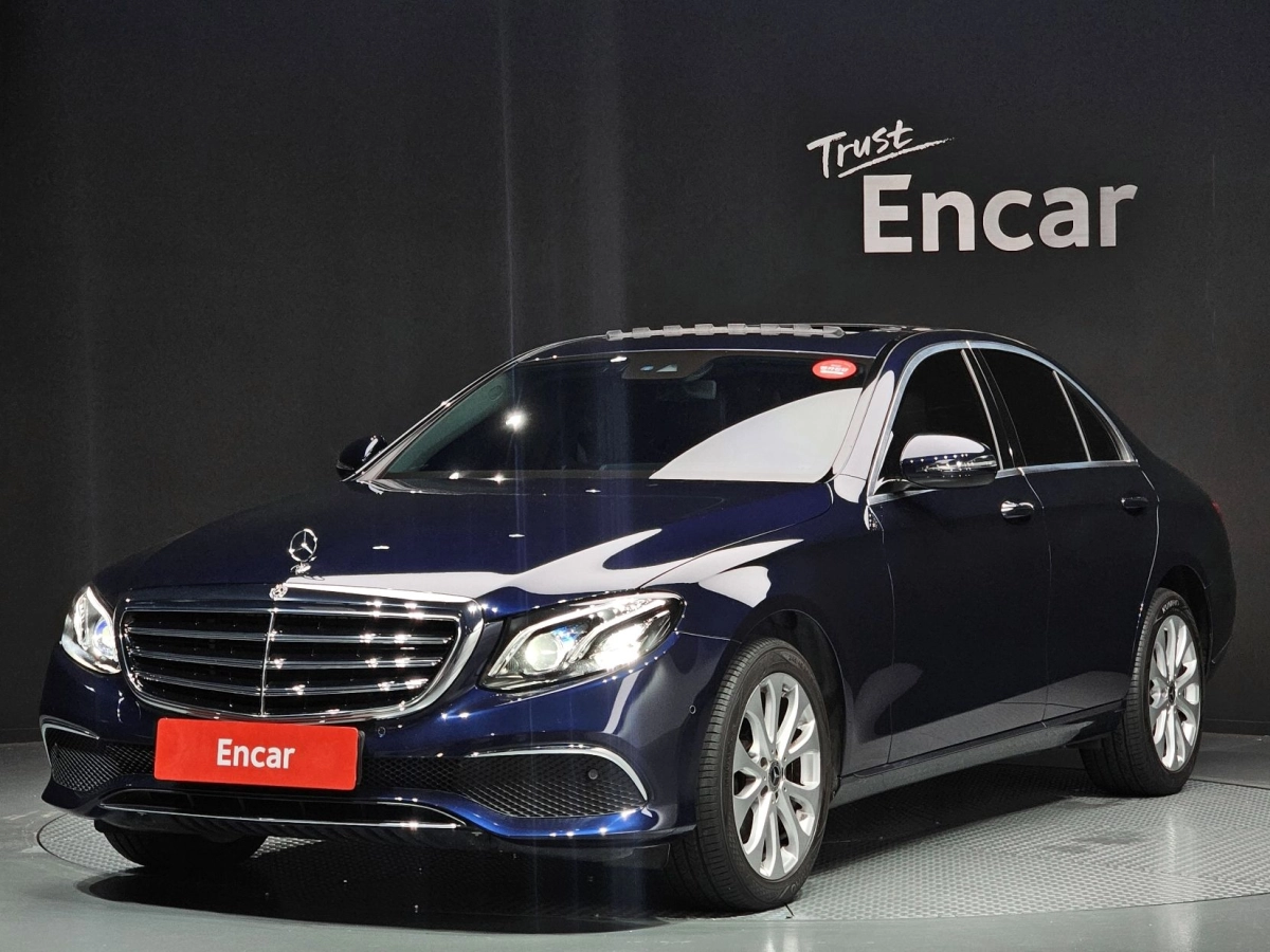 MERCEDES BENZ E-CLASS W213