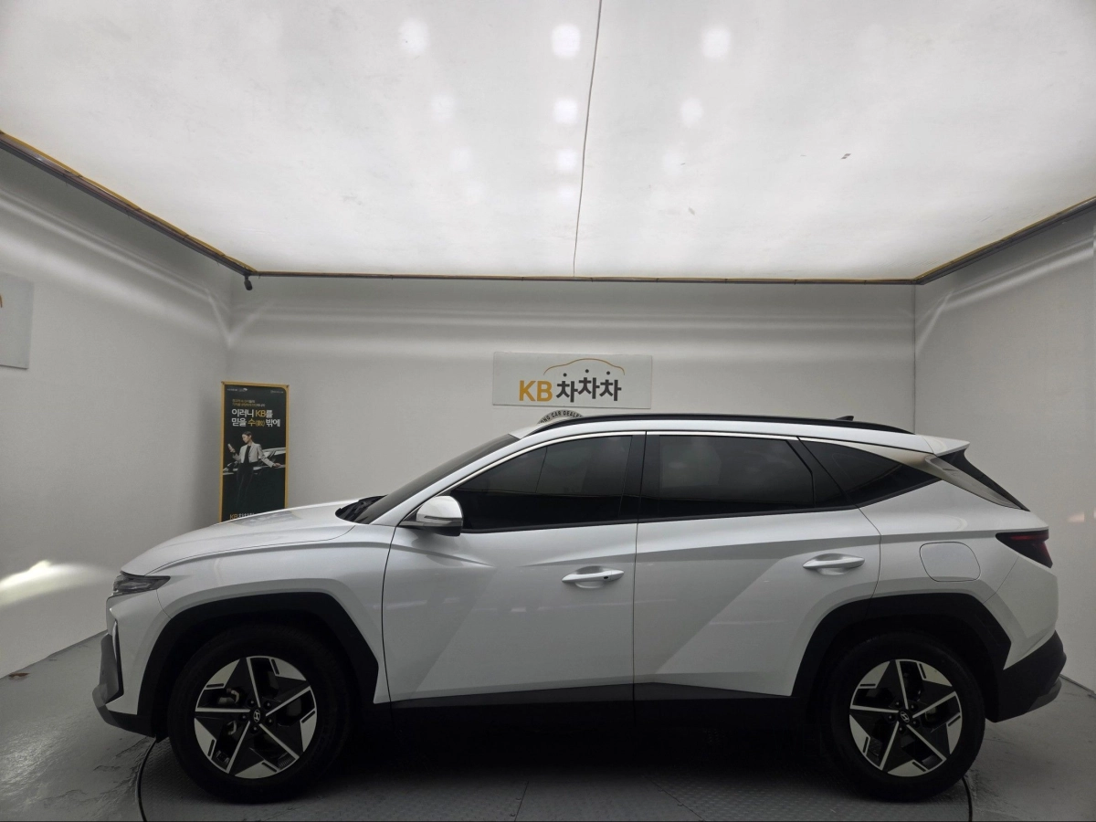 HYUNDAI TUCSON HYBRID NX4