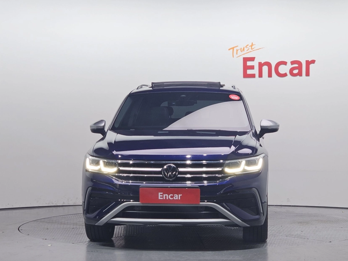 VOLKSWAGEN TIGUAN ALLSPACE