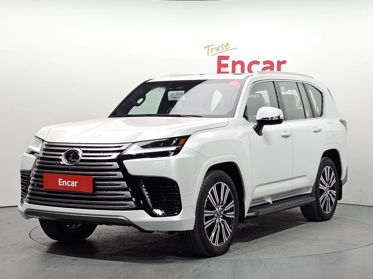 LEXUS LX  2025