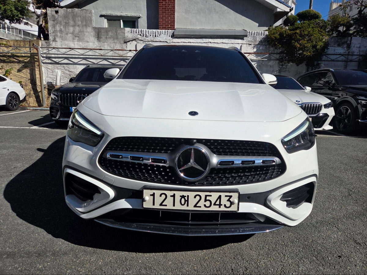 MERCEDES BENZ GLA-CLASS H247