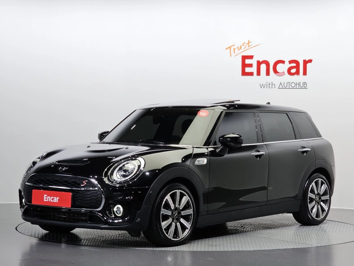 MINI CLUBMAN COOPER SD