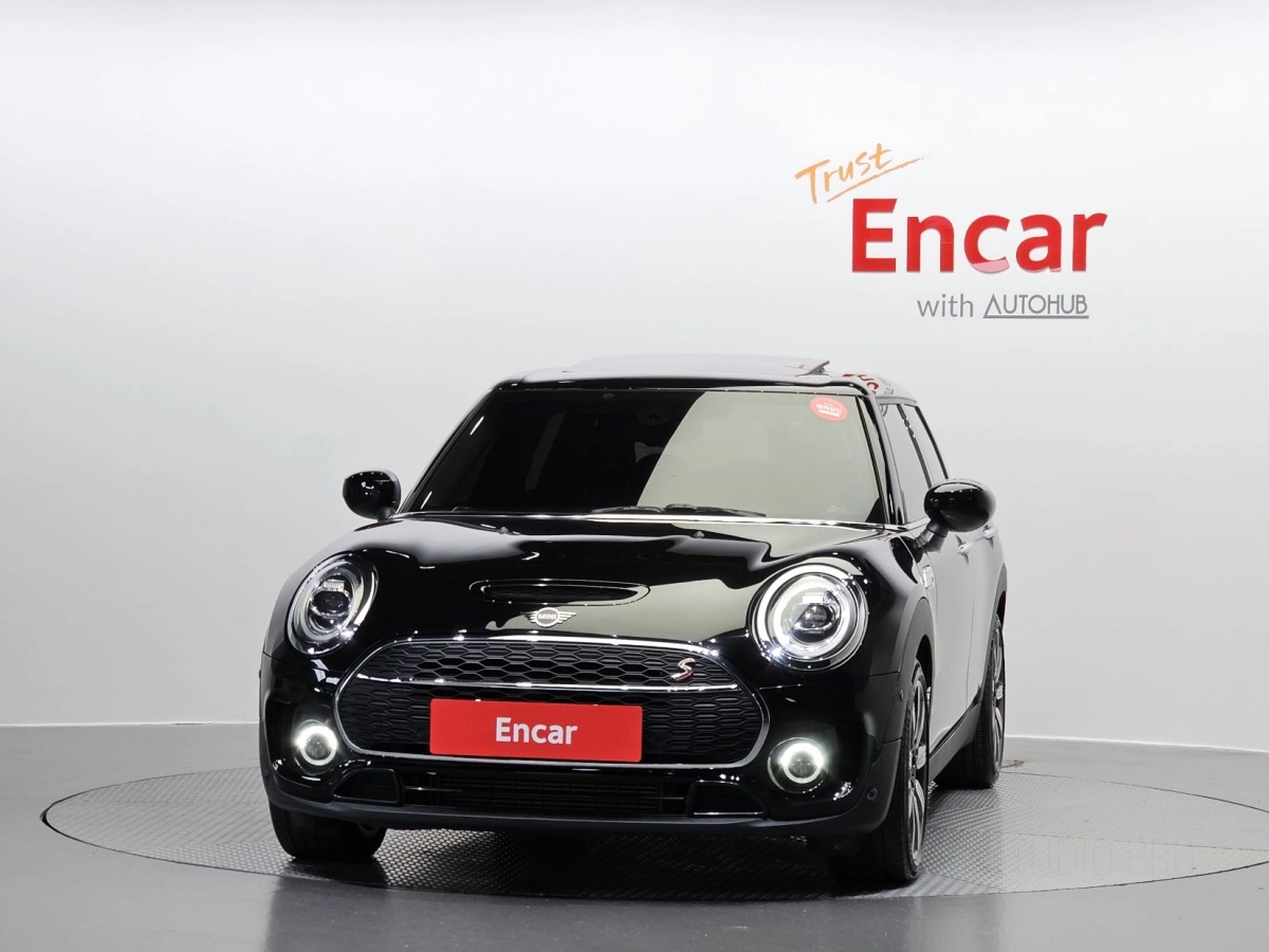 MINI CLUBMAN COOPER SD