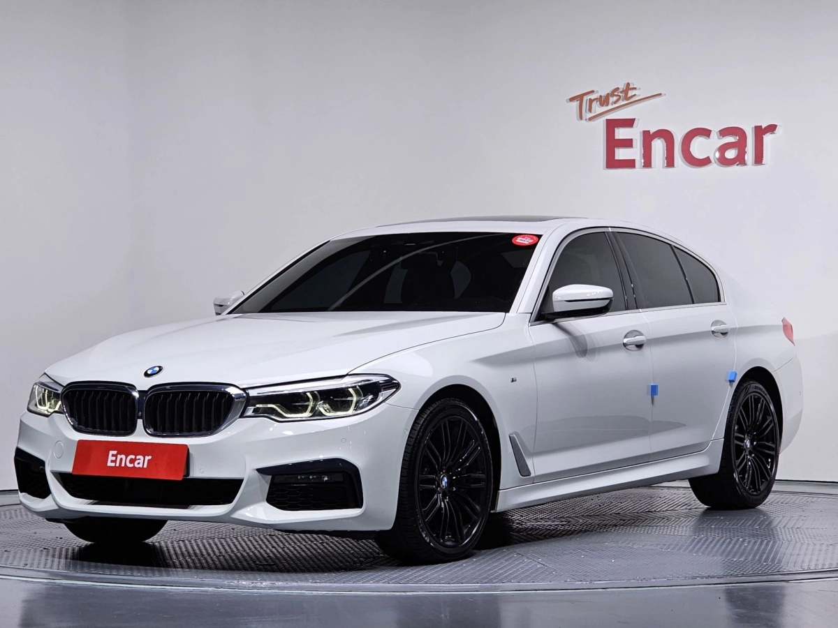 BMW 5-SERIES G30 2020