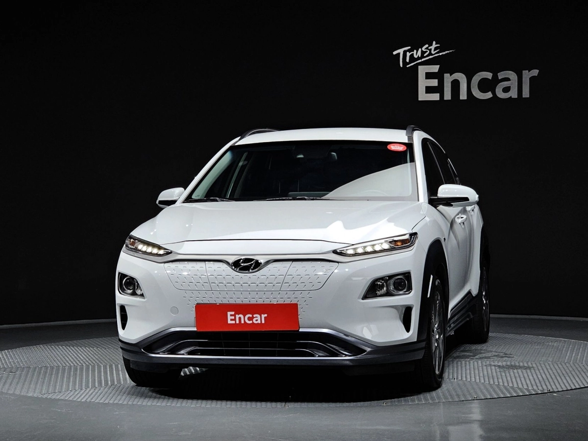 HYUNDAI KONA ELECTRIC