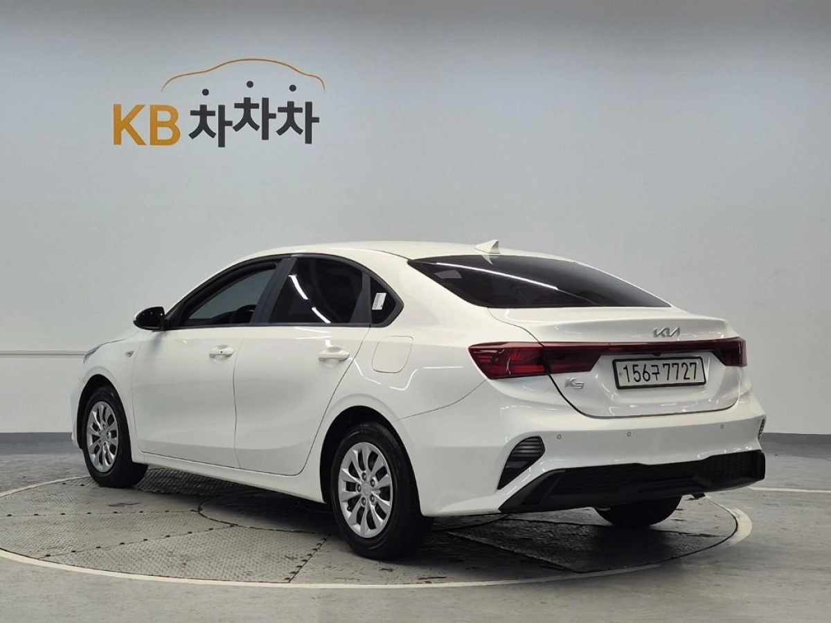 KIA K3