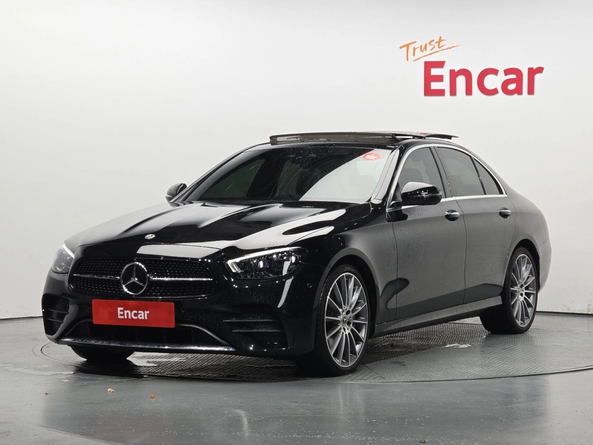 MERCEDES BENZ E-CLASS W213 2022