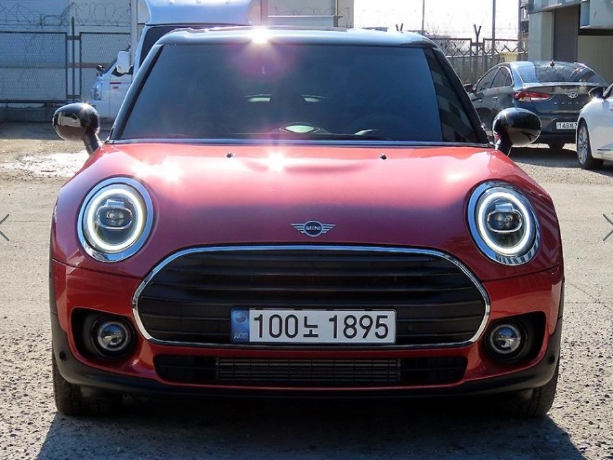 MINI CLUBMAN COOPER D