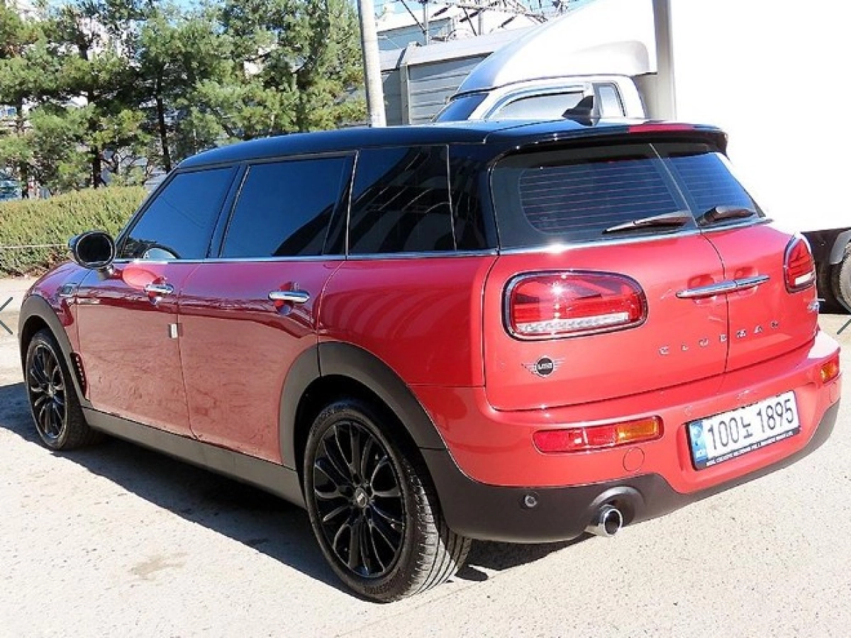 MINI CLUBMAN COOPER D