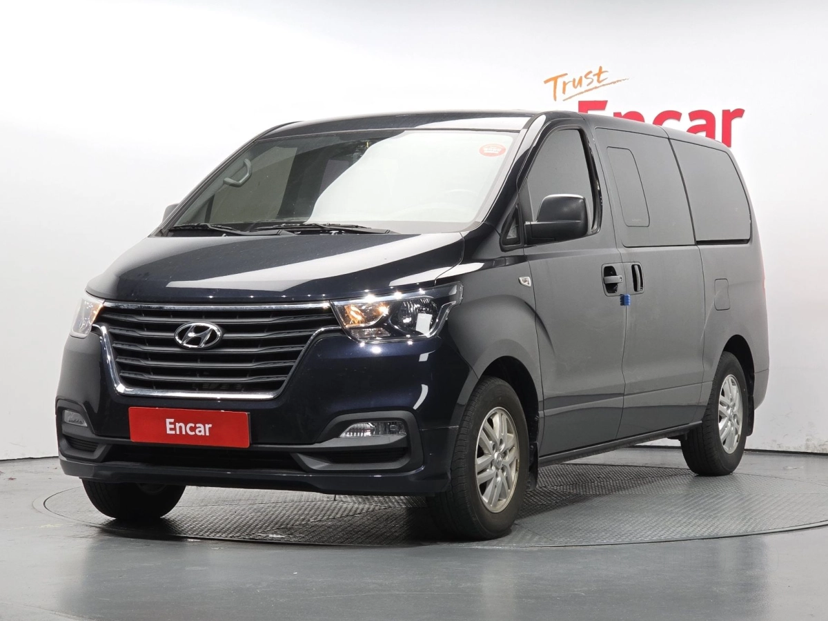 HYUNDAI STAREX GRAND
