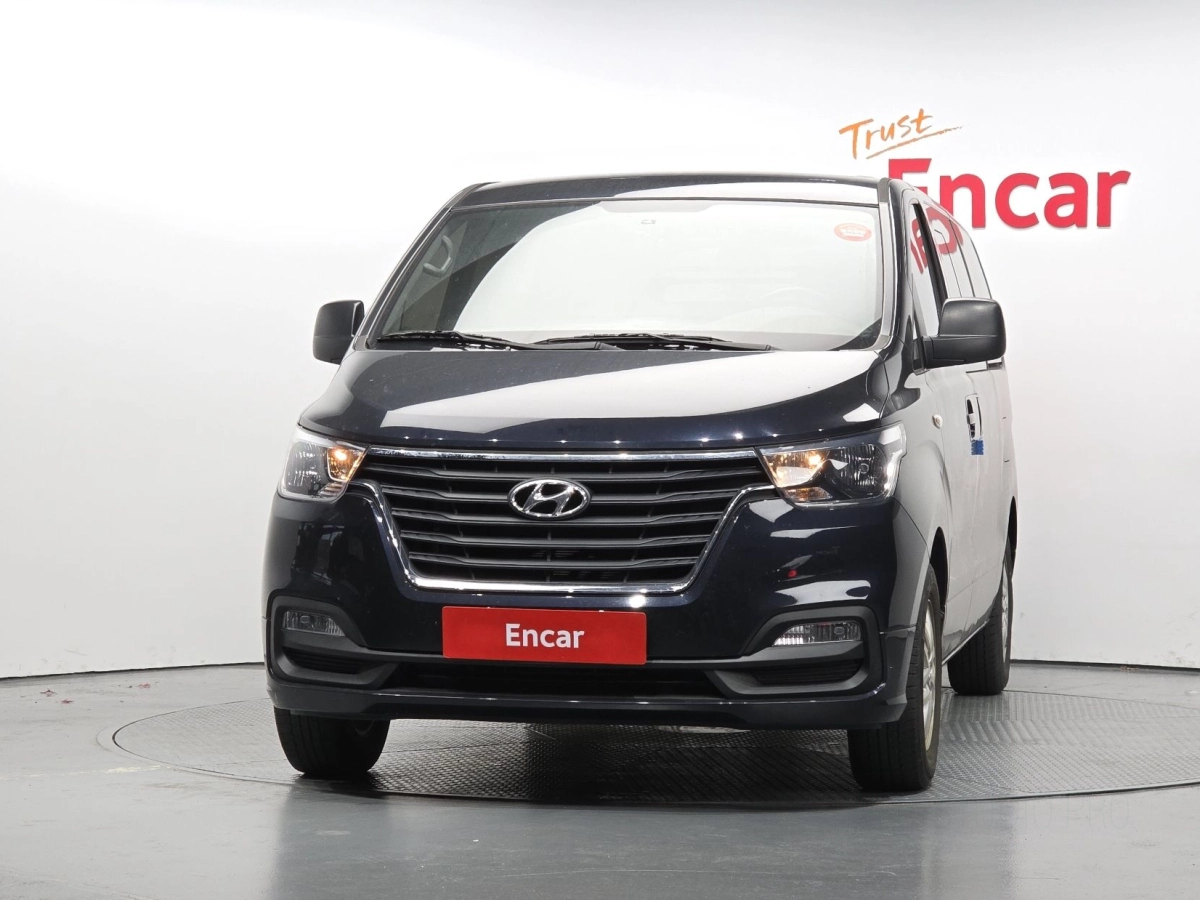 HYUNDAI STAREX GRAND