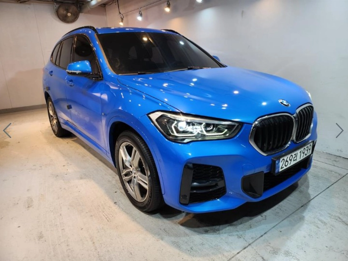 BMW X1 F48  2020