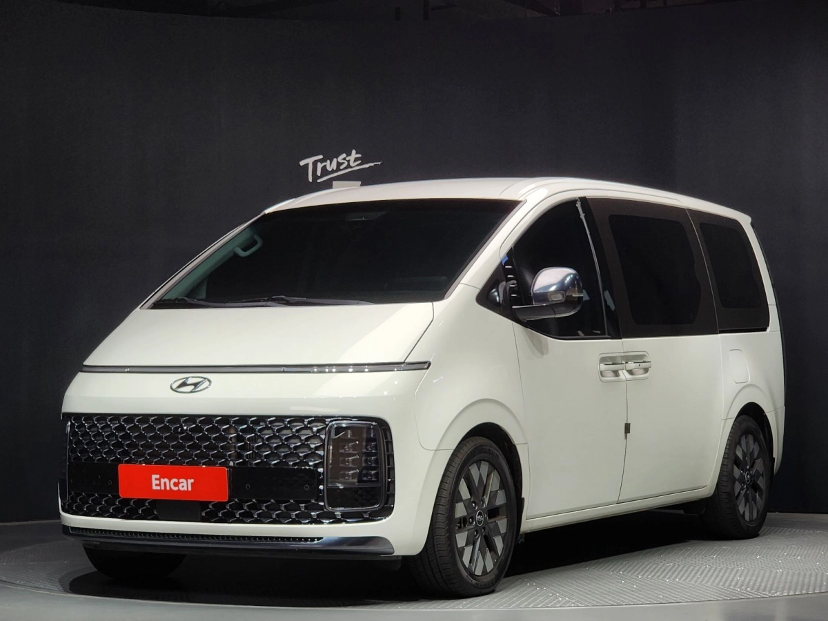 HYUNDAI STARIA 2021