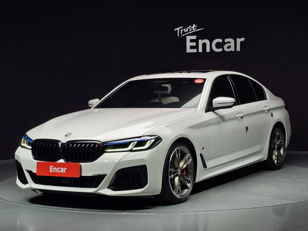 BMW 5-SERIES G30 2023