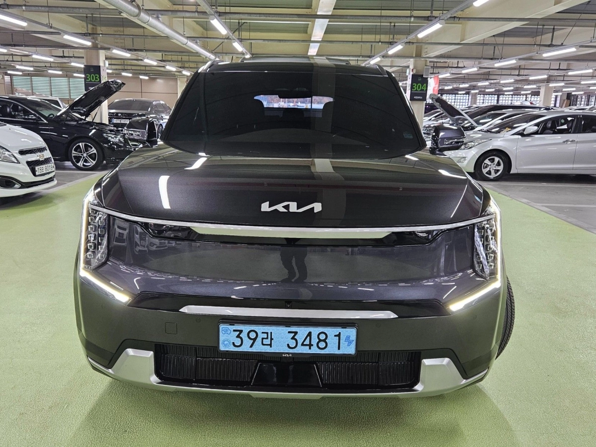 KIA EV9