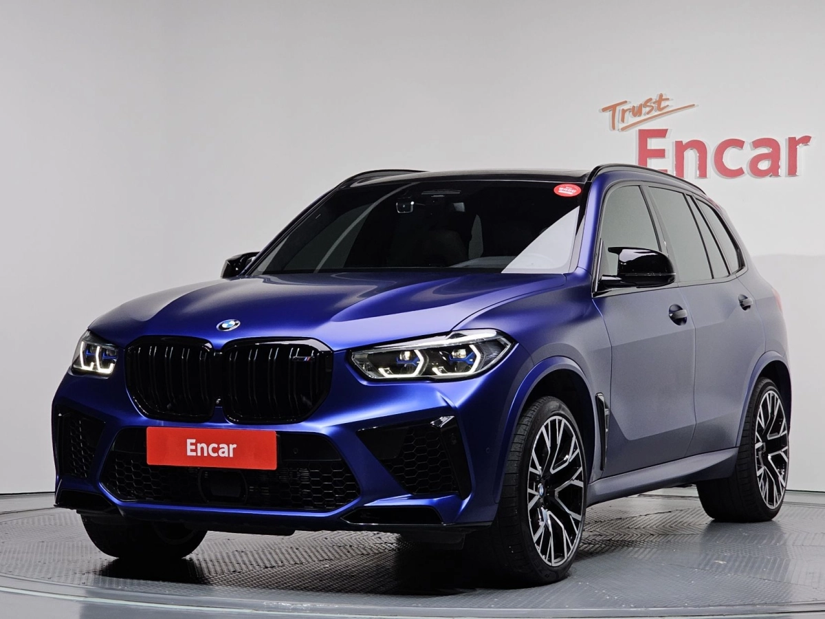 BMW X5M G05  2022