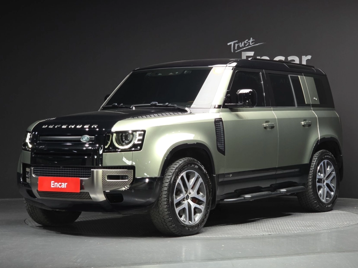 LAND ROVER DEFENDER L663  2024