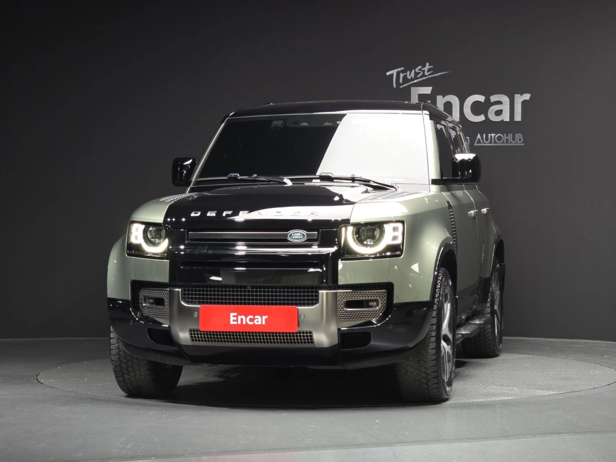 LAND ROVER DEFENDER L663