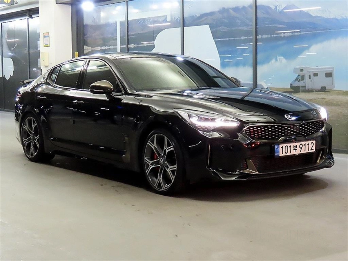 KIA STINGER  2020