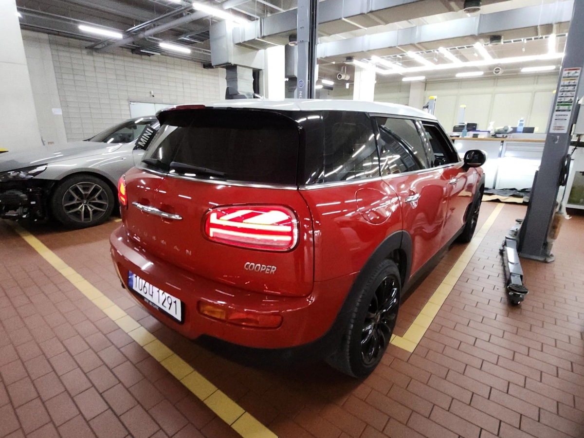 MINI CLUBMAN COOPER