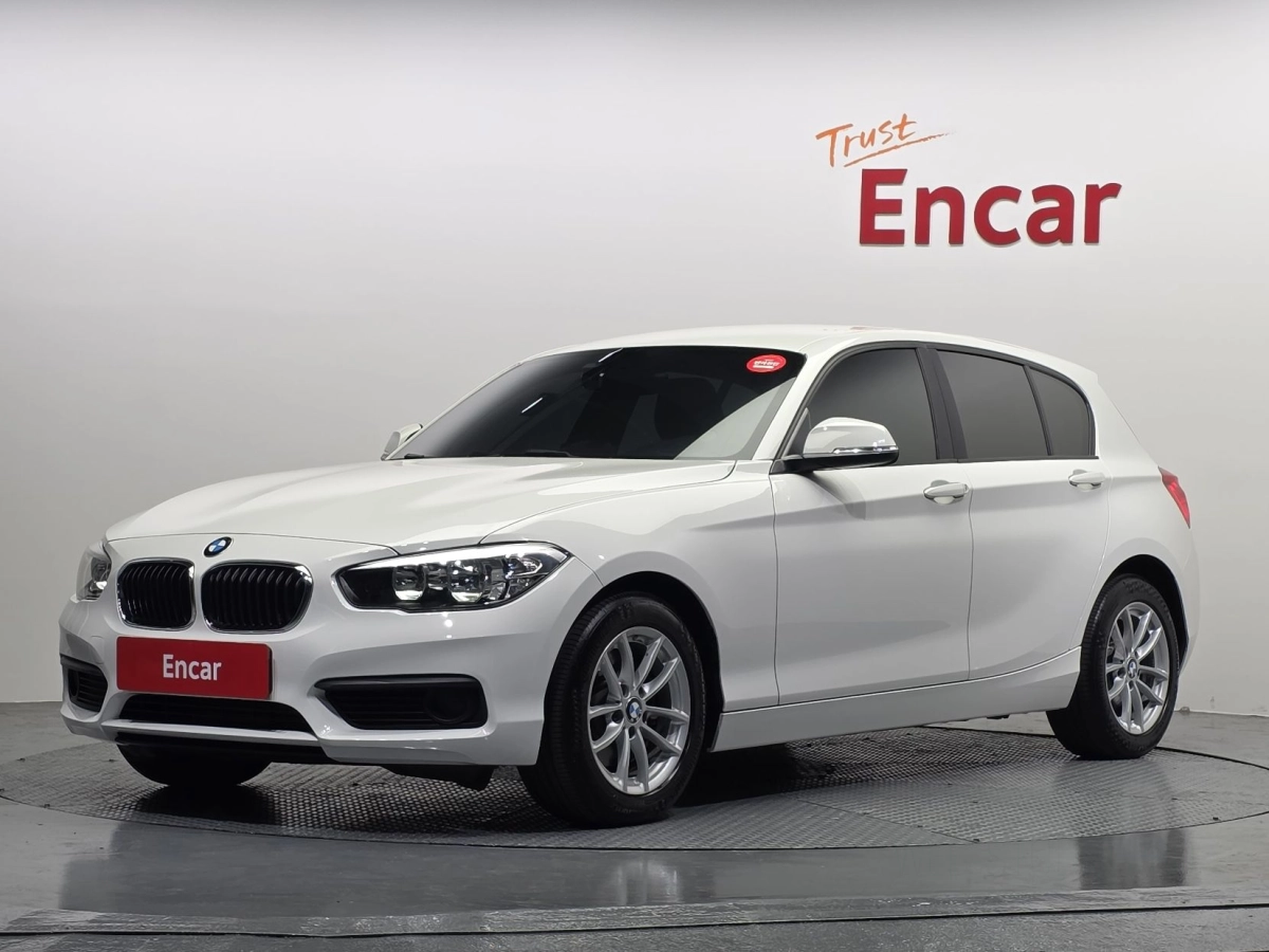 BMW 1-SERIES F20  2019