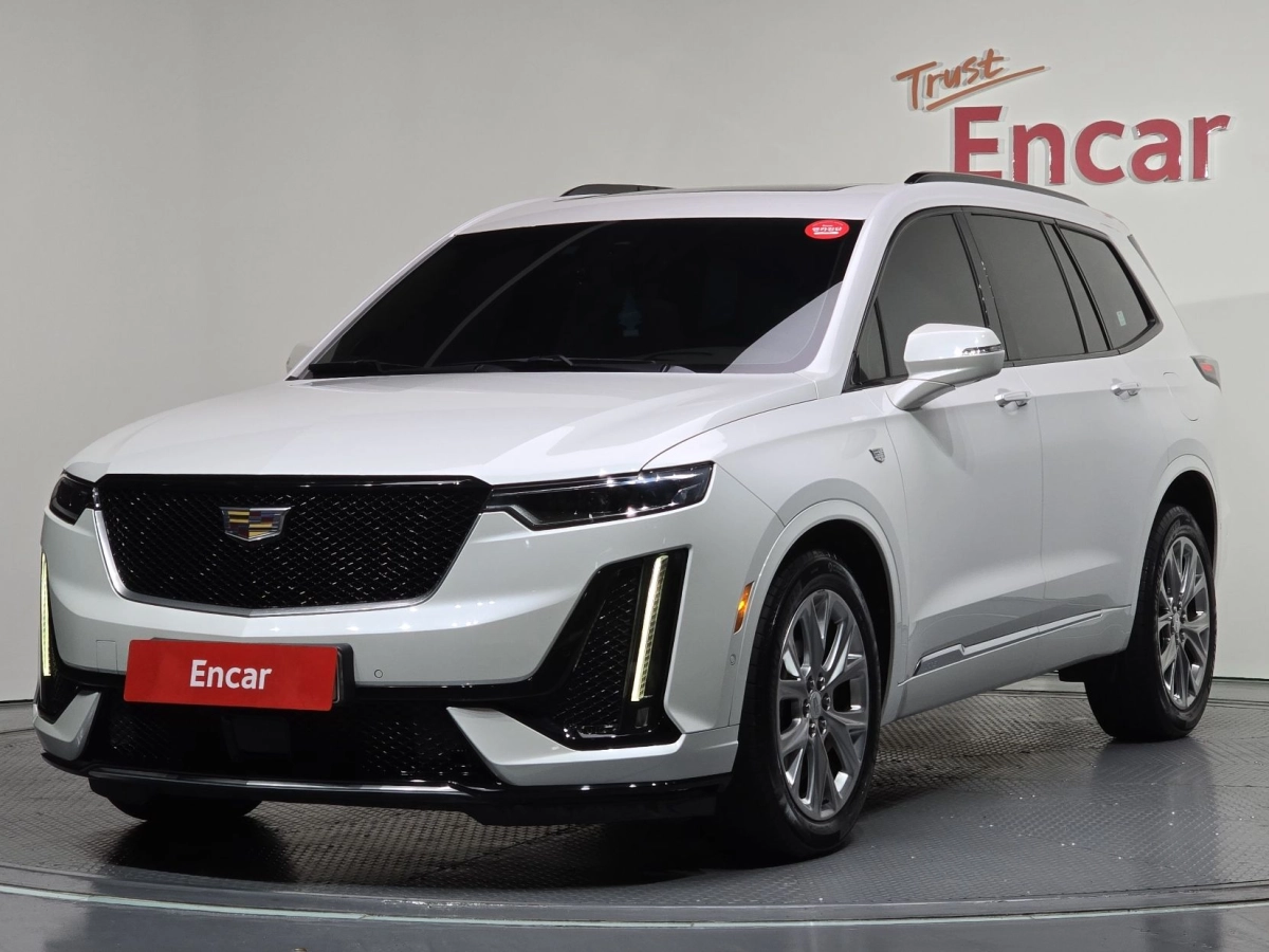 CADILLAC XT6  2020