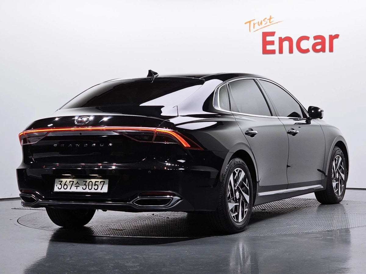 HYUNDAI GRANDEUR IG HYBRID