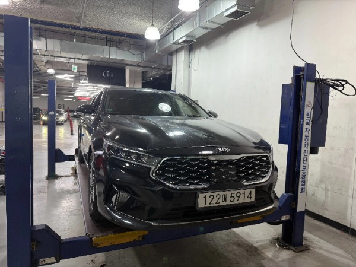 KIA K7 PREMIER HYBRID