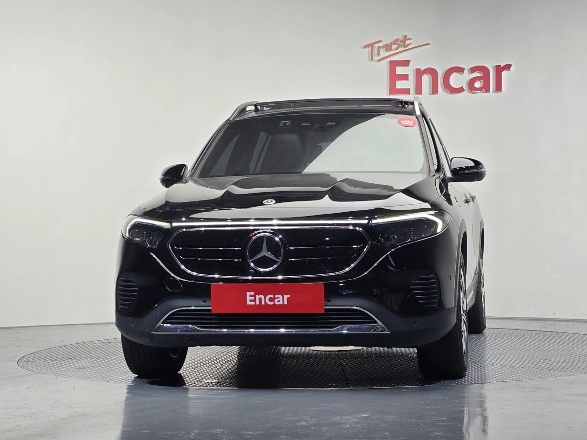 MERCEDES BENZ EQB X243