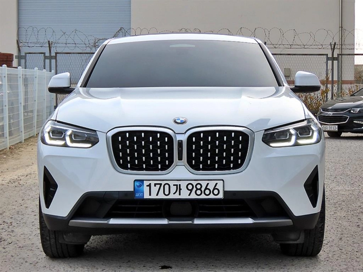 BMW X4 G02  2023