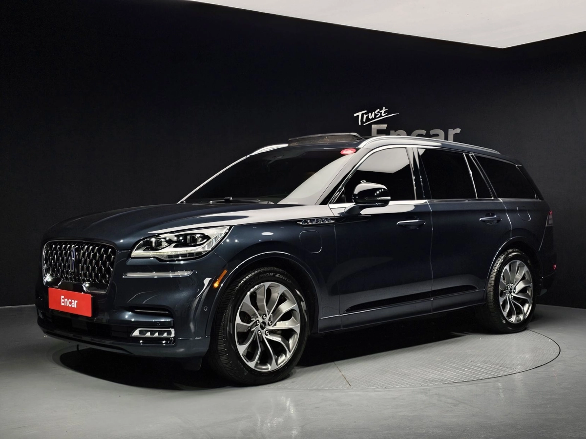 LINCOLN AVIATOR  2022