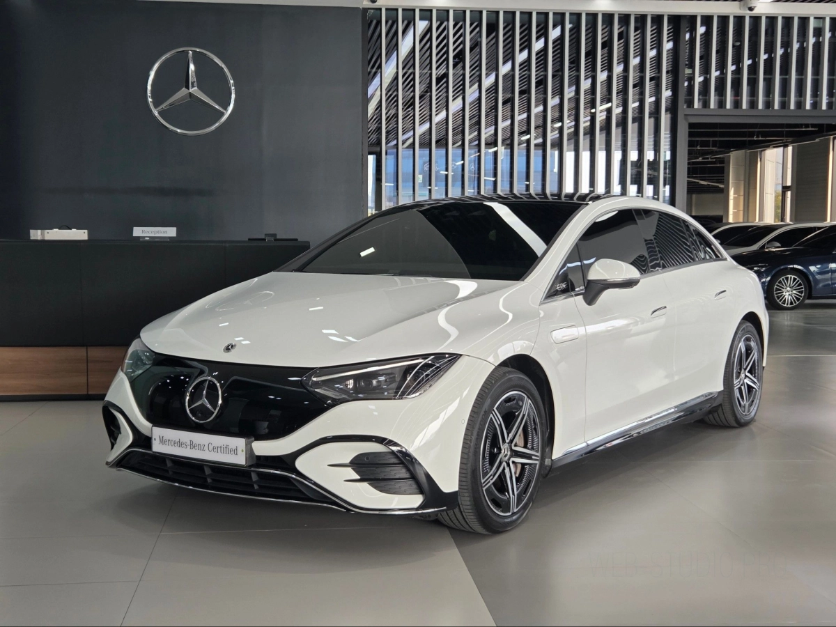 MERCEDES BENZ EQE V295  2024