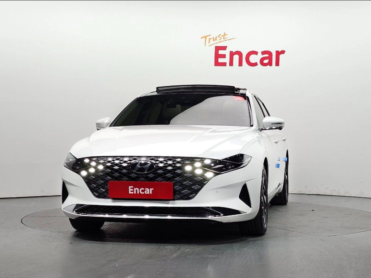 HYUNDAI GRANDEUR IG HYBRID