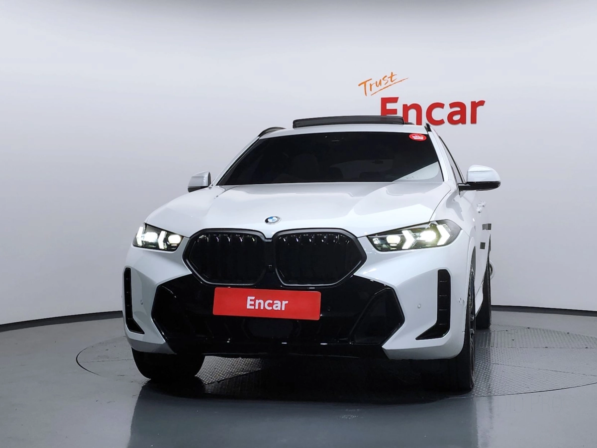 BMW X6 G06