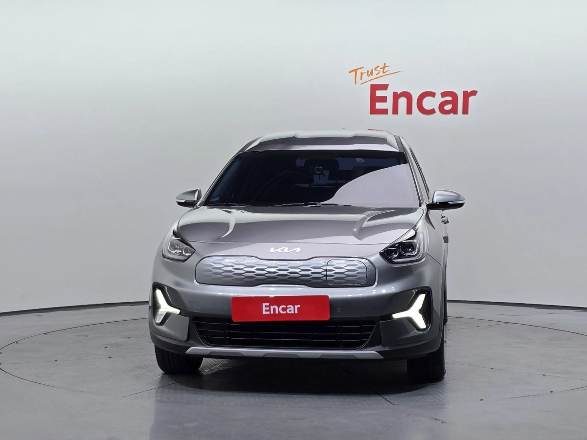 KIA NIRO PLUS