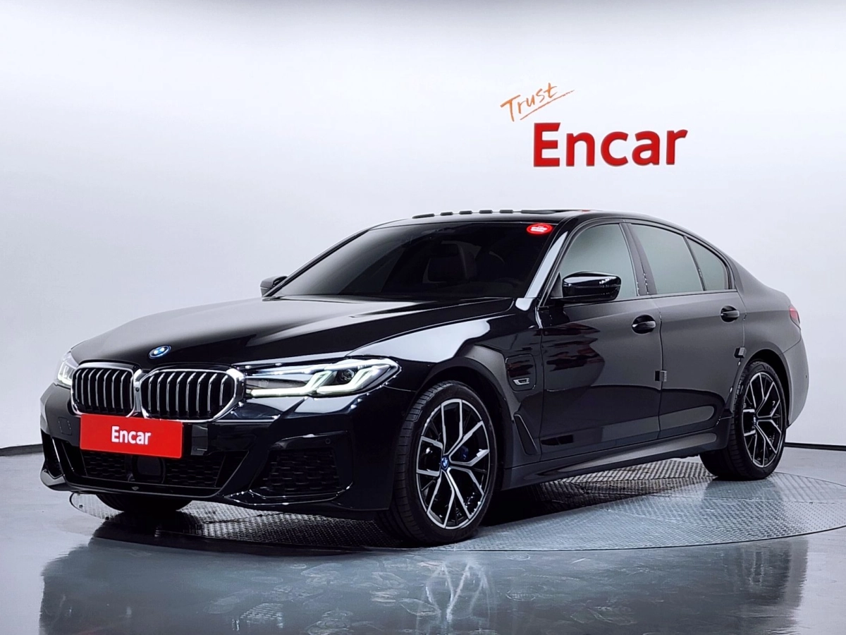 BMW 5-SERIES G30 2023