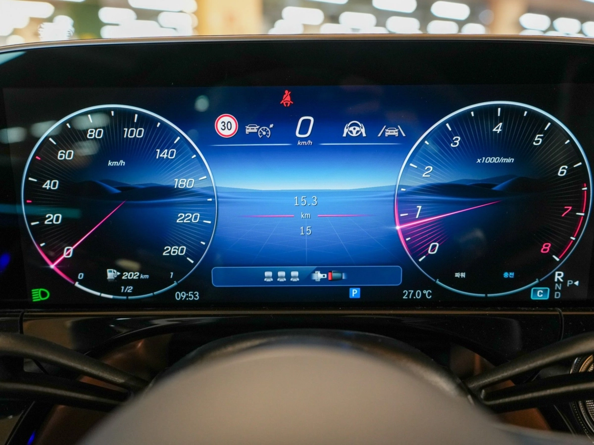 MERCEDES BENZ E-CLASS W214