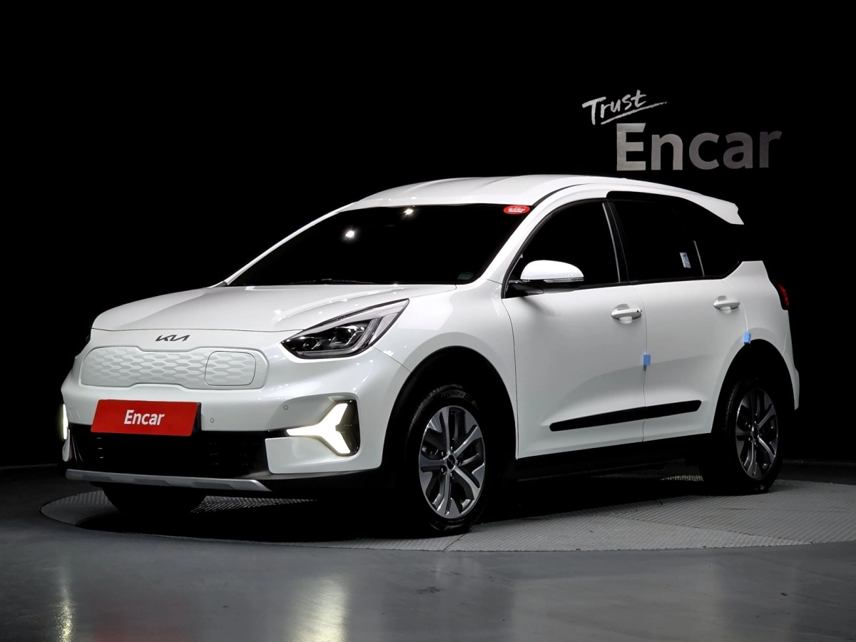 KIA NIRO PLUS