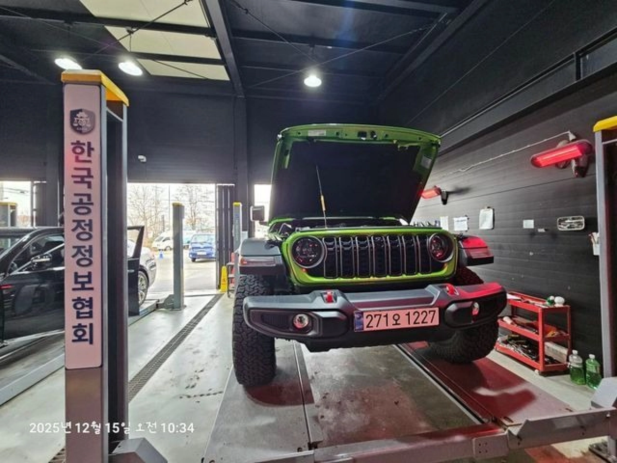 JEEP WRANGLER JL  2025