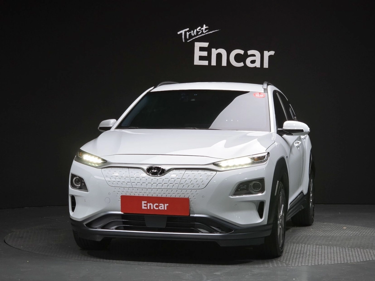 HYUNDAI KONA ELECTRIC